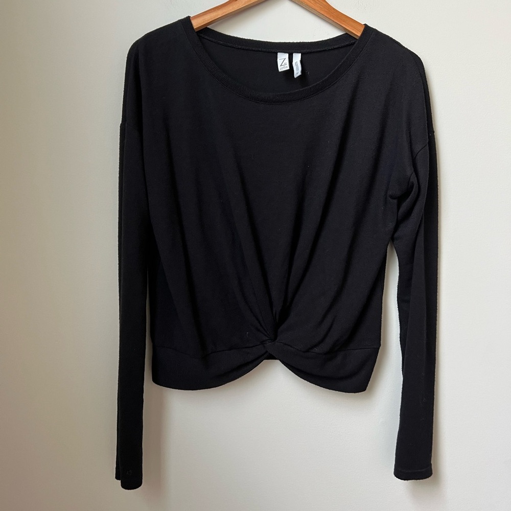 Zella Black Long Sleeve Knit Shirt Size M
